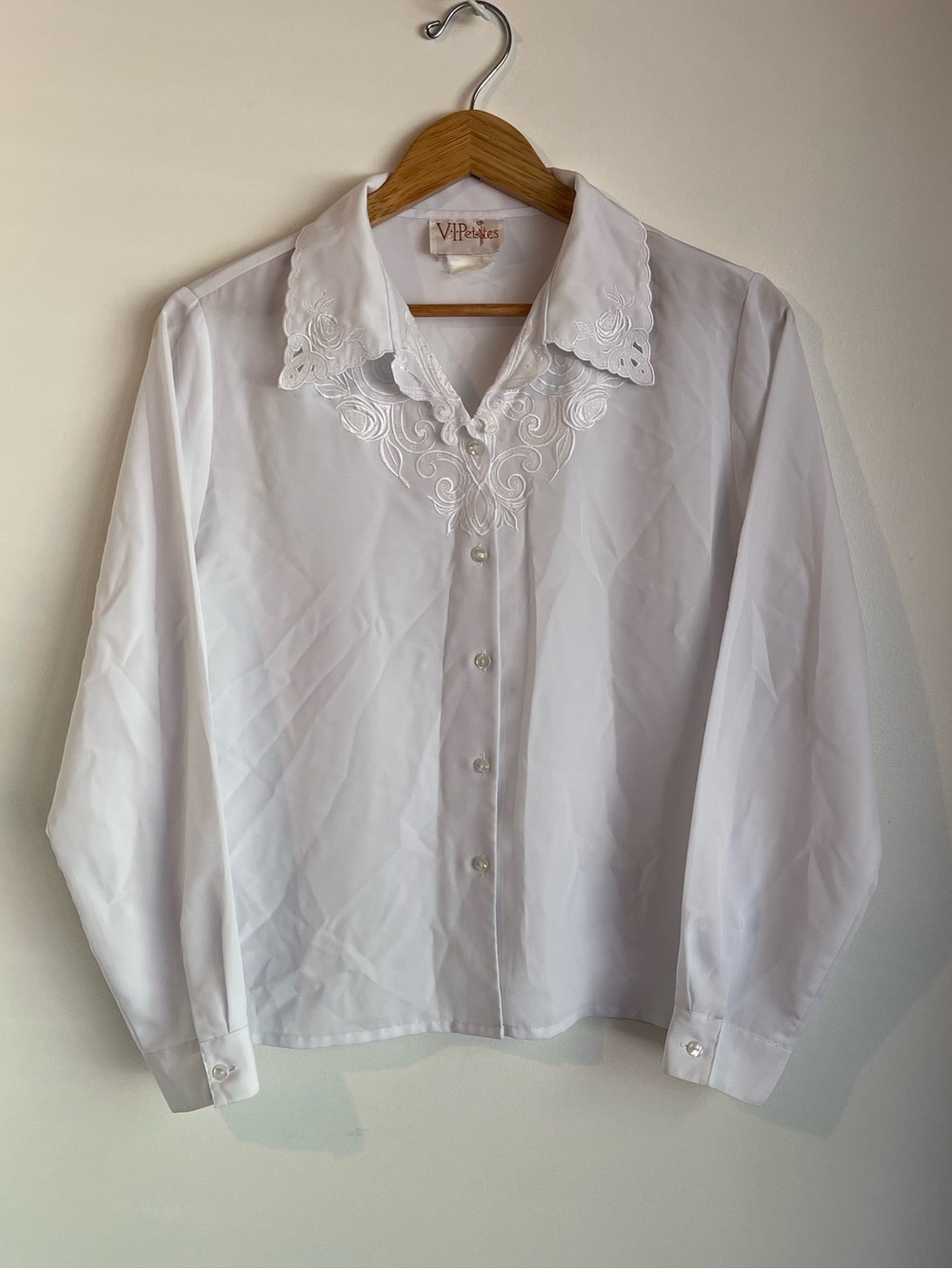 H&M White Textured Short Sleeve Button Down Blouse Small Boho Viscose